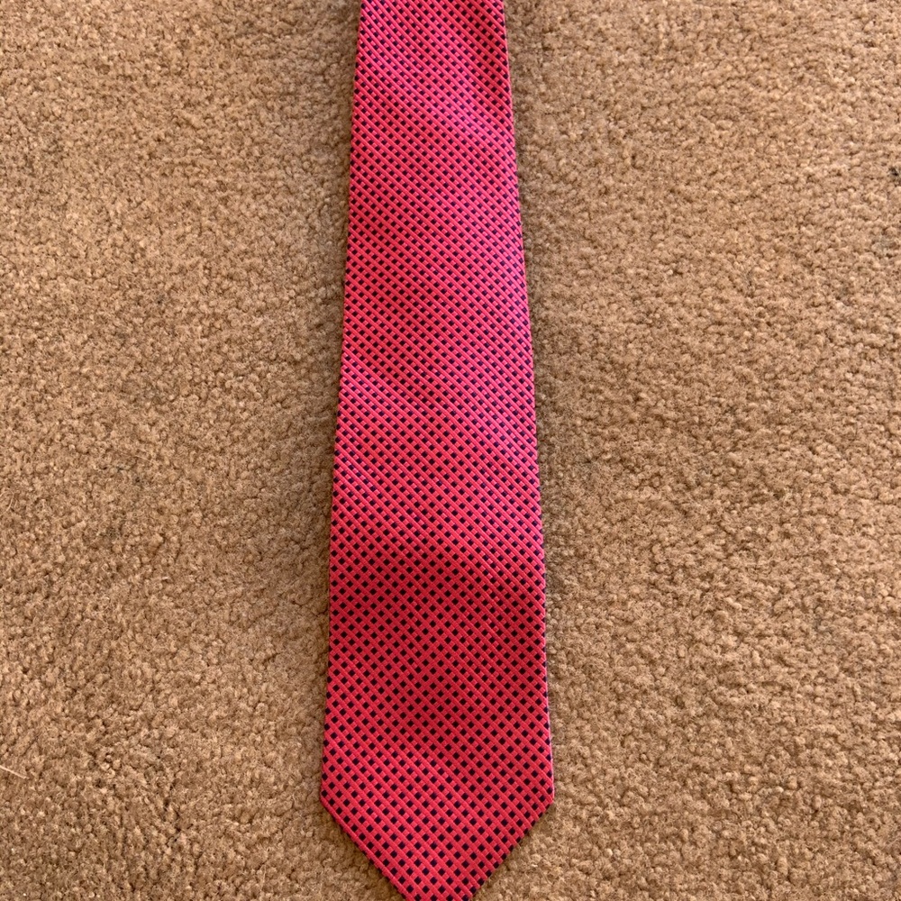 Brooks brothers tie. 100% silk
